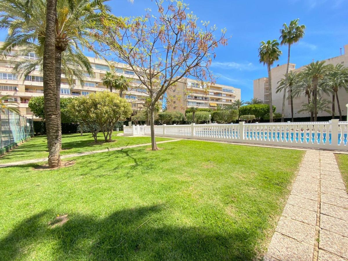 Apartament Palm Beach-El Palmeral Torrevieja Esterno foto